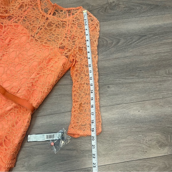 Tahari Arthur S Levine Coral Tangerine Lace Layered Belted Dress Women's Size 6 - Picture 8 of 14